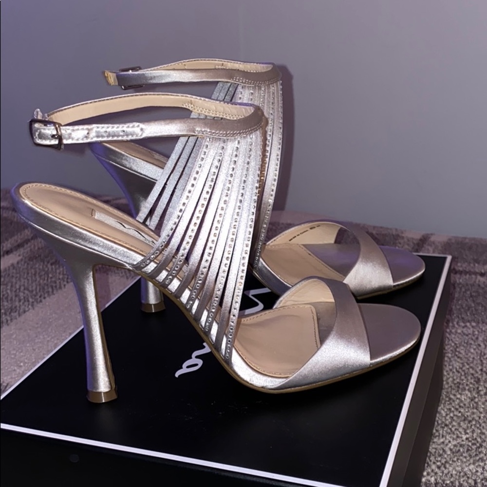 Nina Damaris Dress Sandals